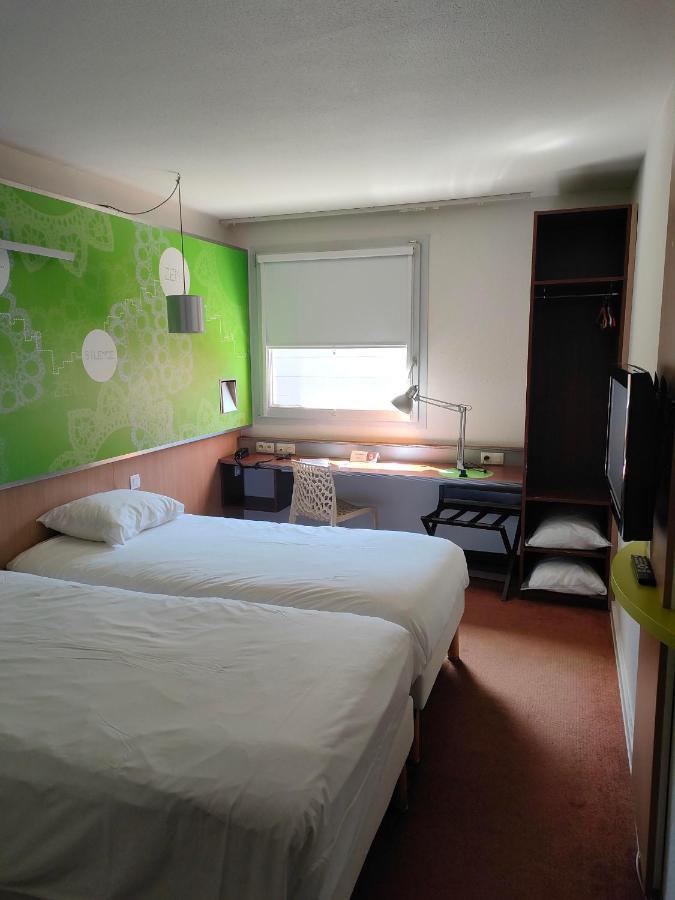 Ibis Styles Bethune Bruay La Buissiere Buitenkant foto