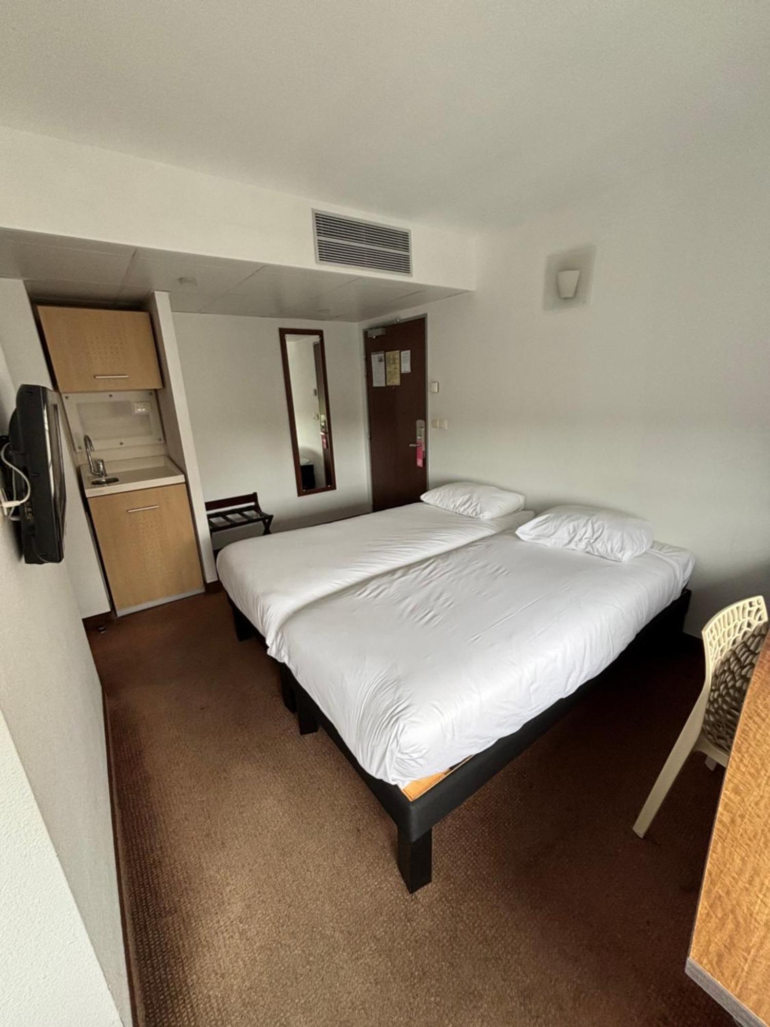 Ibis Styles Bethune Bruay La Buissiere Buitenkant foto