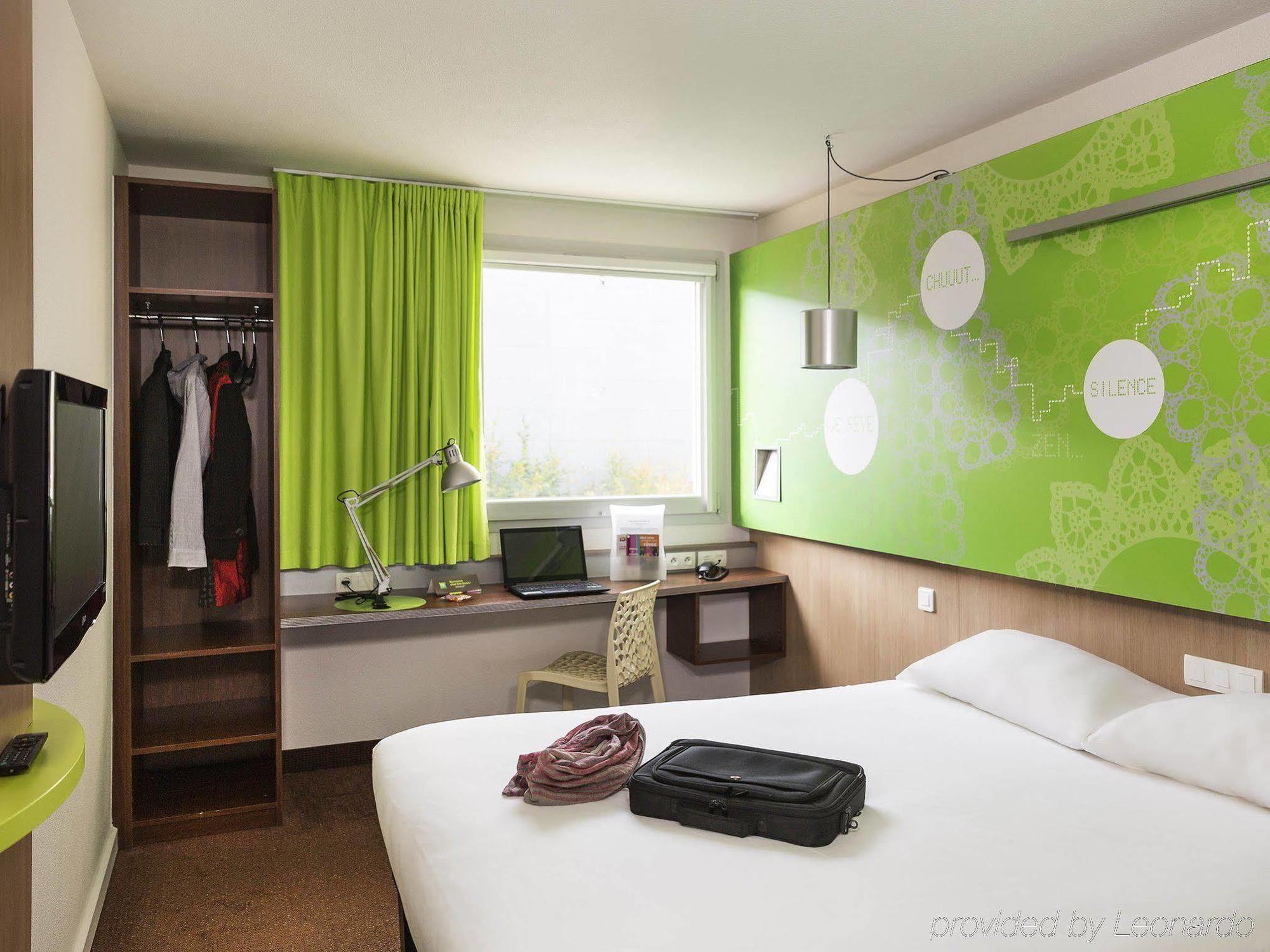 Ibis Styles Bethune Bruay La Buissiere Buitenkant foto